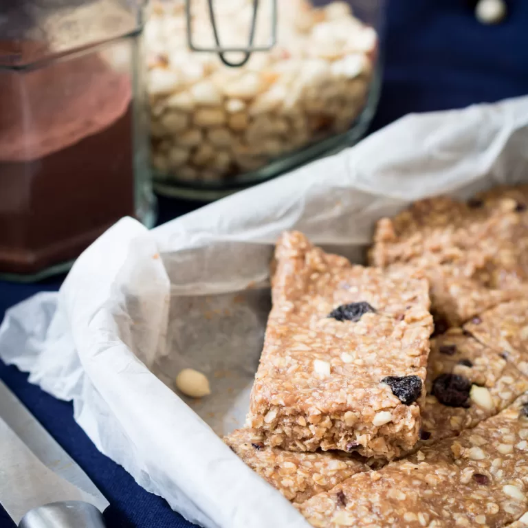 Homemade Granola Bars!  (Baked and No Bake)