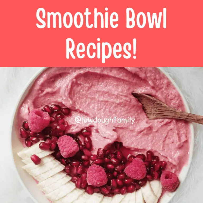 How to Make a Breakfast Smoothie Bowl (8 Flavor Ideas)